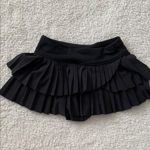 Black ivivva skirt